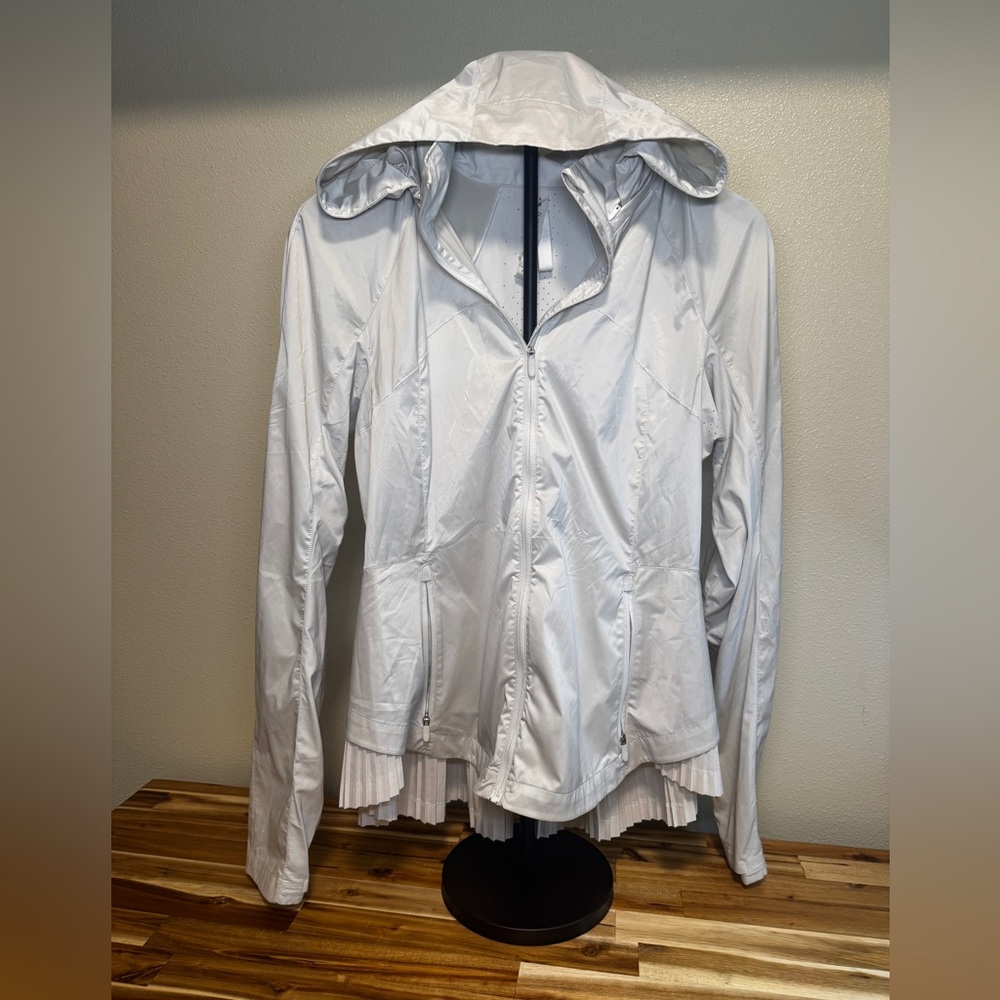 lululemon athletica White Hooded Utility Windbreaker Jacket